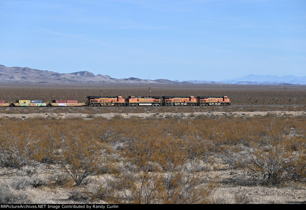 BNSF 7852 East